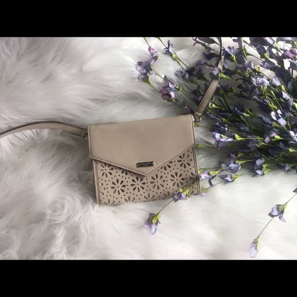 kate spade Handbags - SOLD